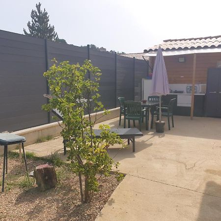 La maison du bonheur Gréoux-les-Bains Extérieur photo